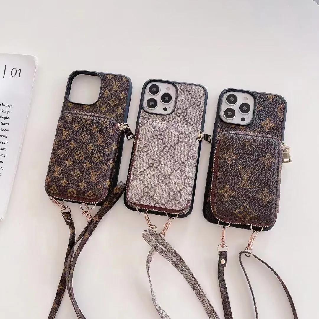 【新登場】スマホケース 多機種対応 ブランド 潮流多機能 カード収納 落下防止 質感いい