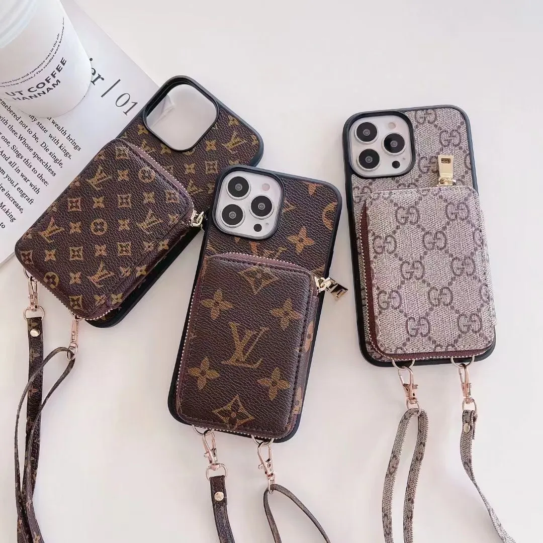 【新登場】スマホケース 多機種対応 ブランド 潮流多機能 カード収納 落下防止 質感いい