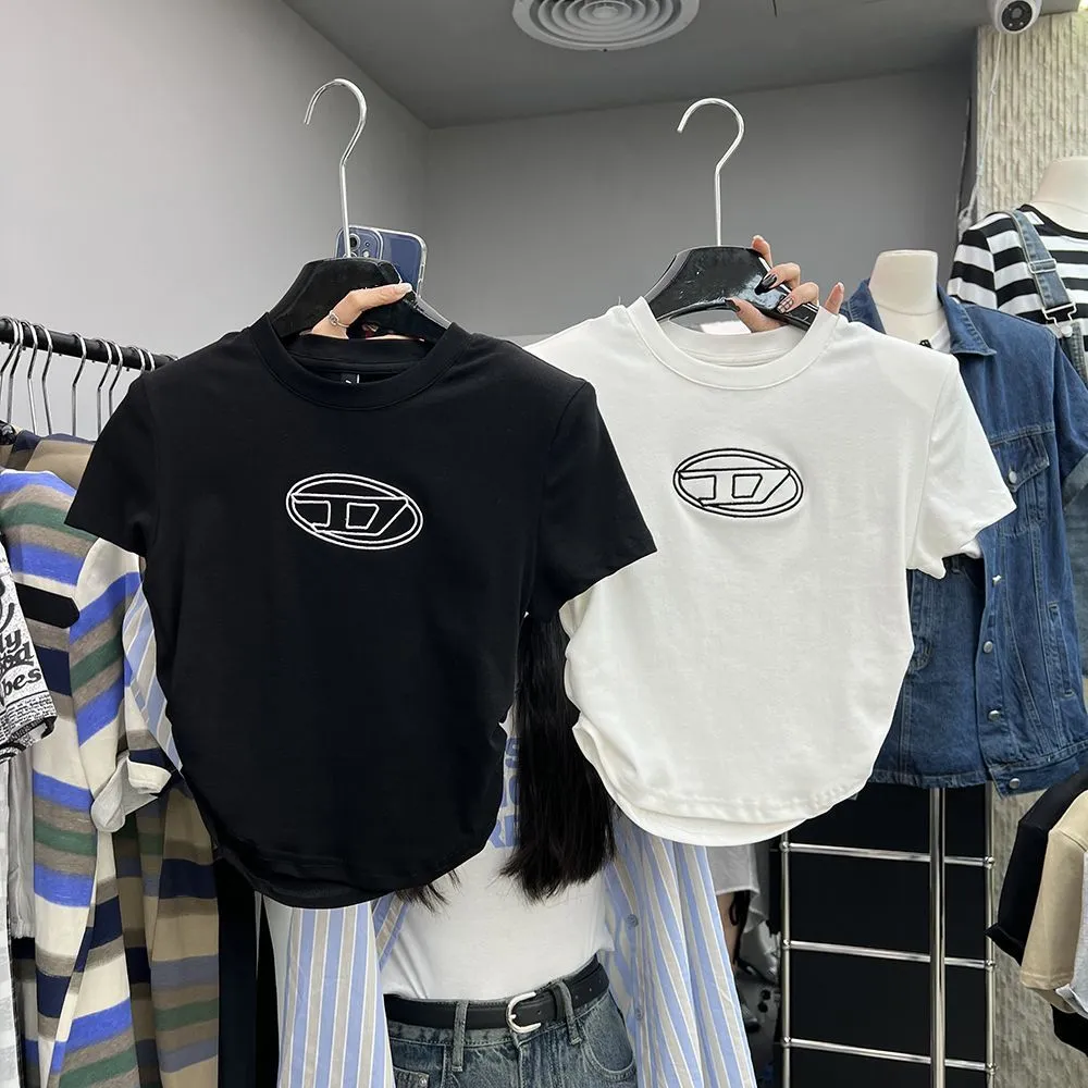 NO.1人気 フェミニン 日常 手触り良く アルファベット ラウンドネック 通気性 着瘦せ Ｔシャツ
