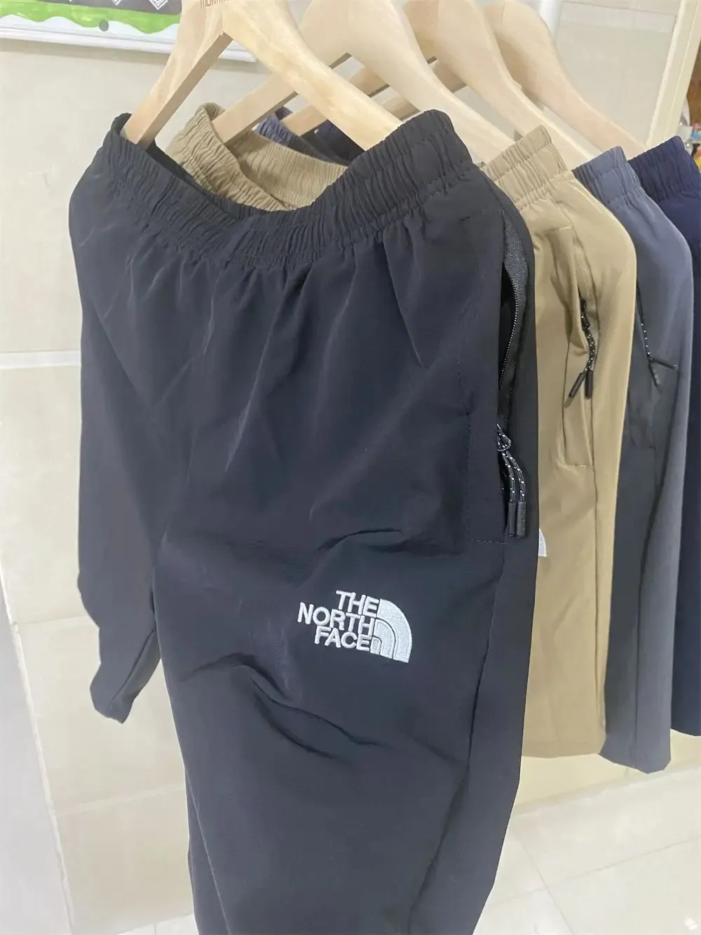 多色展開 着心地いい カジュアル 履きやすい ファッション 合わせやすい シンプル ゆったり ハーフパンツ ショートパンツ