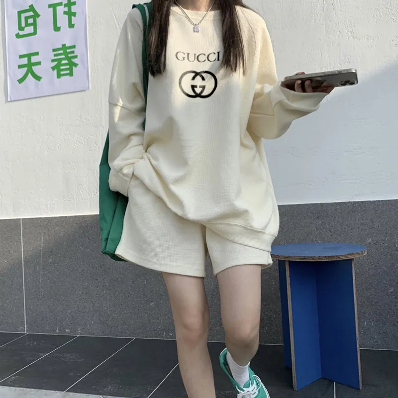 絶対流行 大好評 魅力的 売り切れ必至 着心地良い 着瘦せ オーバーサイズ トレーナー