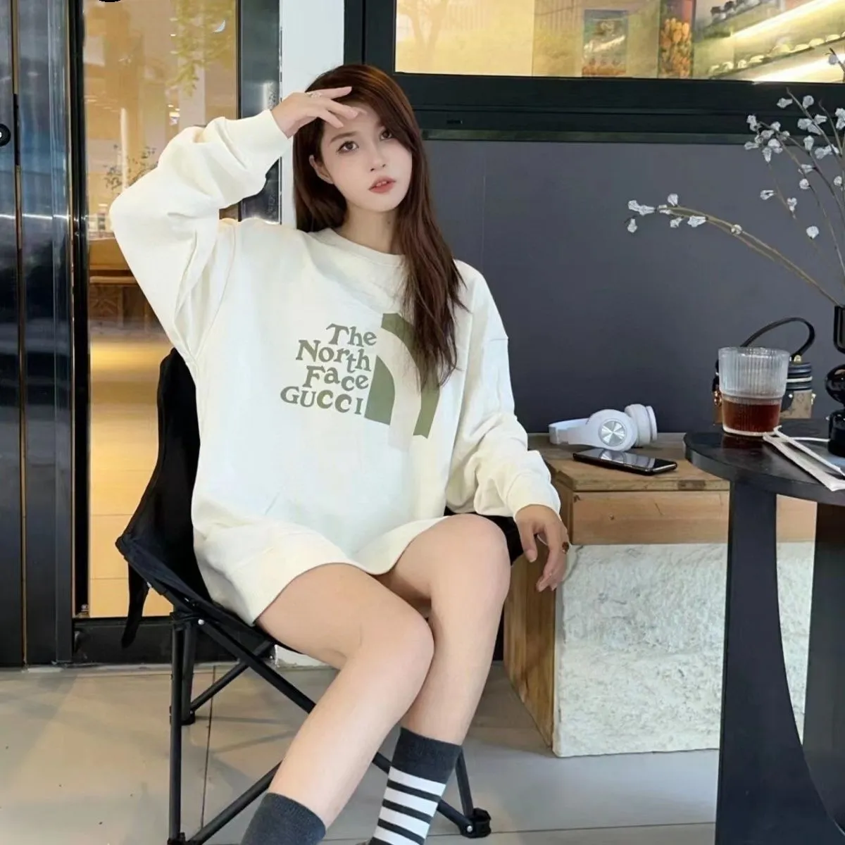 合わせやすい 質感のいい 好感度100％  カジュアル 超ファッション トレーナー