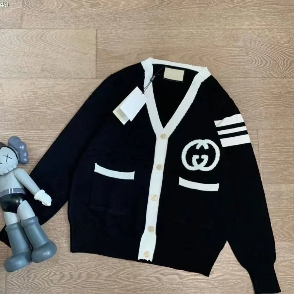 『S-XL』優しい雰囲気 着回し最強 人気爆発中 日常 エレガント カジュアル フェミニン カーディガン