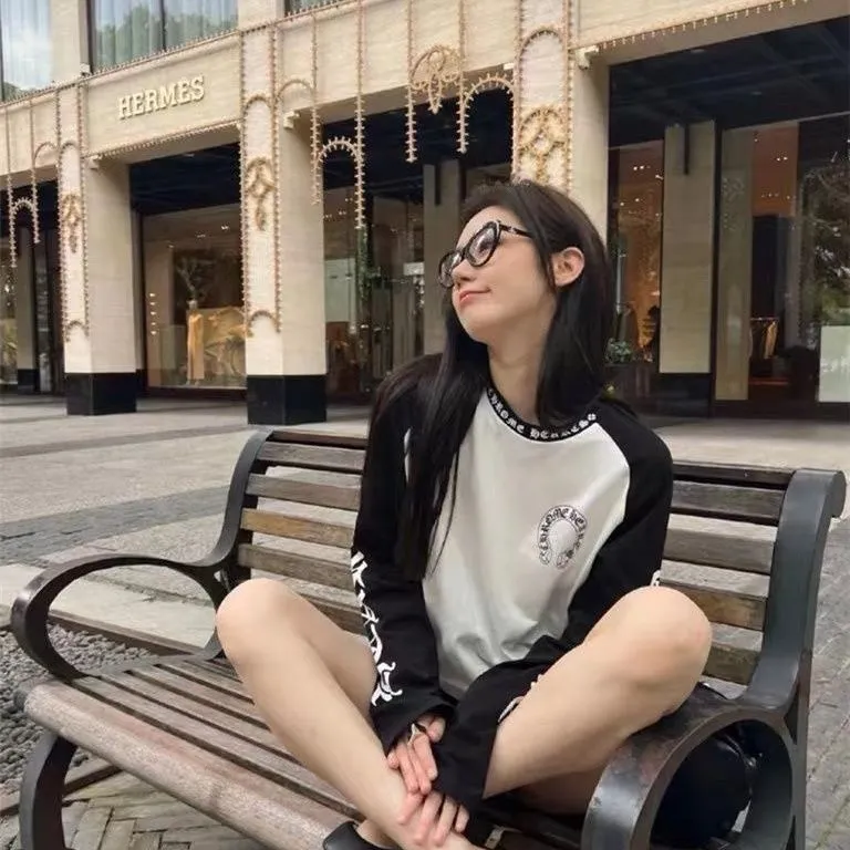 おすすめ 大人らしい 目立つ 絶対後悔しない 日常 シンプル おしゃれ 長袖 Ｔシャツ