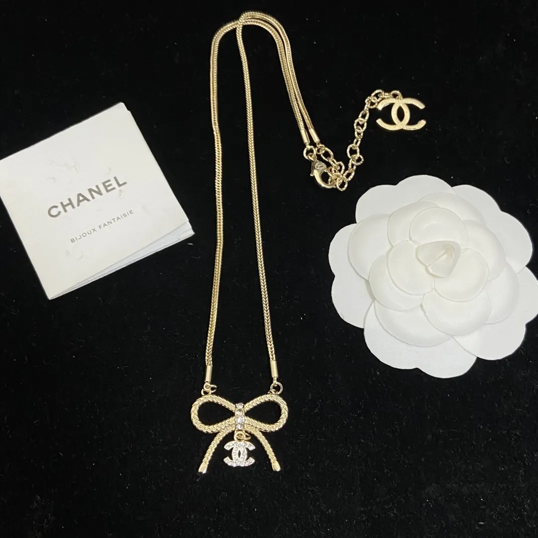 【Chanel】新作登場 華やか キラキラ 繊細 ネックレス