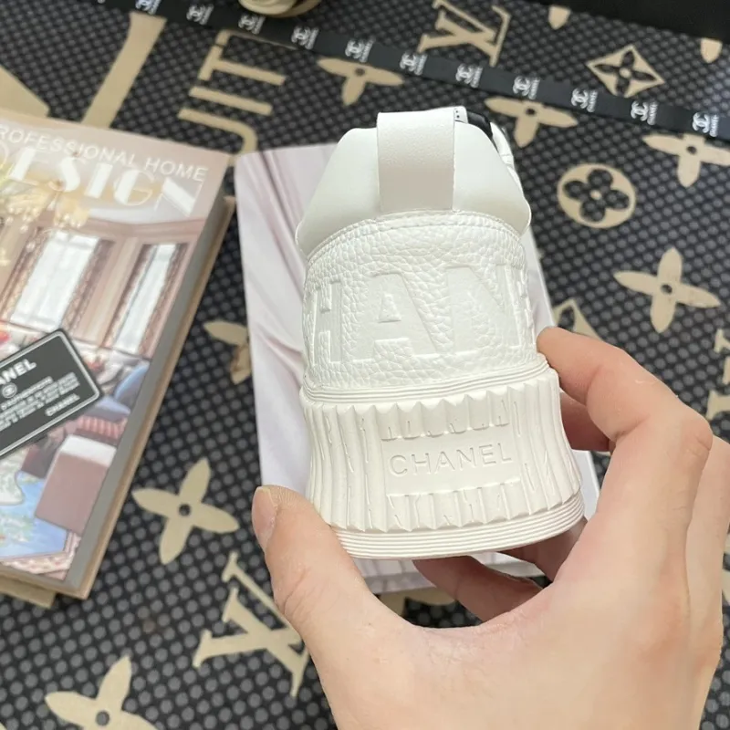 『34-39』人気上昇中 ふわふわ 快適 通気性 ファッション クラシック 合わせやすい  カジュアルシューズ