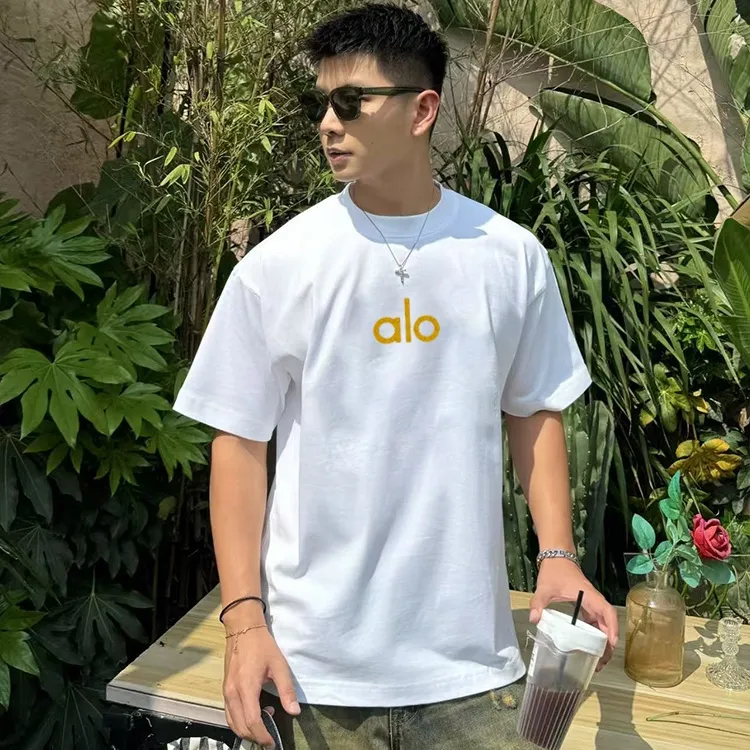 『S-4XL』着回し最強 人気爆発中 クラシック リラックス アウトドア ヴィンテージ プリント Tシャツ
