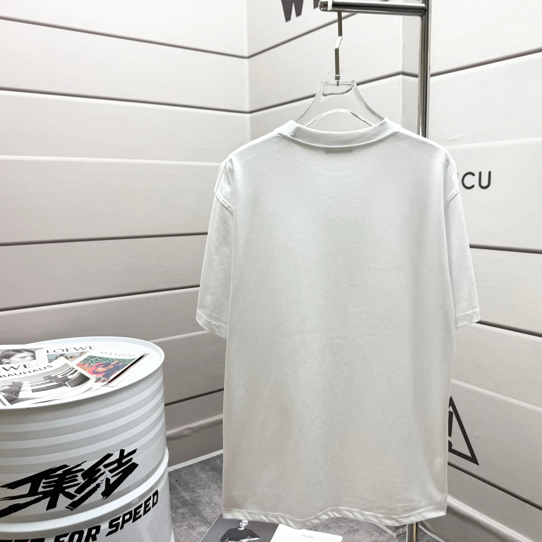 『XS-L』夏場でも快適 高品質な素材感 定番 存在感のある 半袖Ｔシャツ