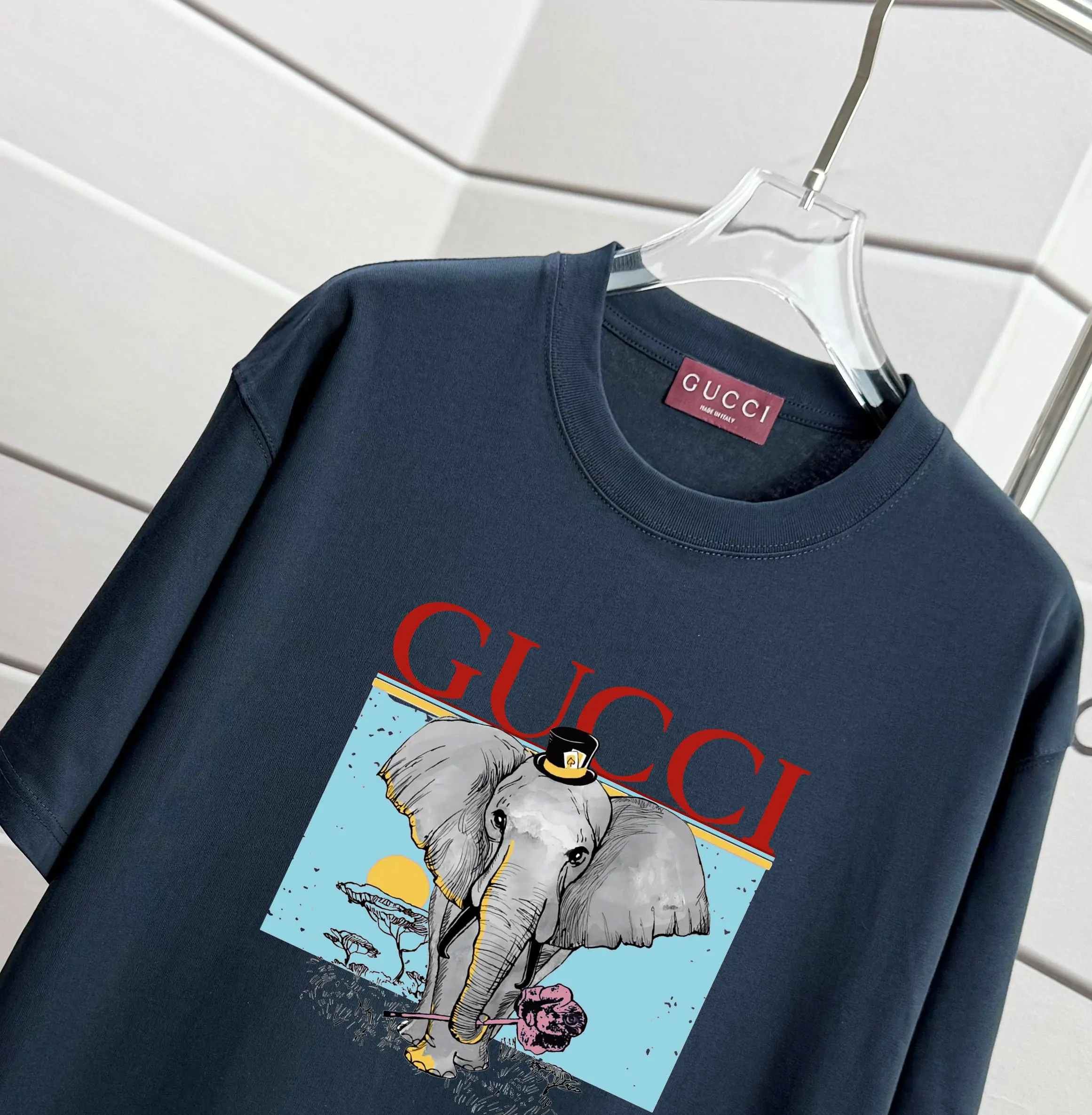 『XS-L』夏場でも快適 高品質な素材感 定番 存在感のある 半袖Ｔシャツ