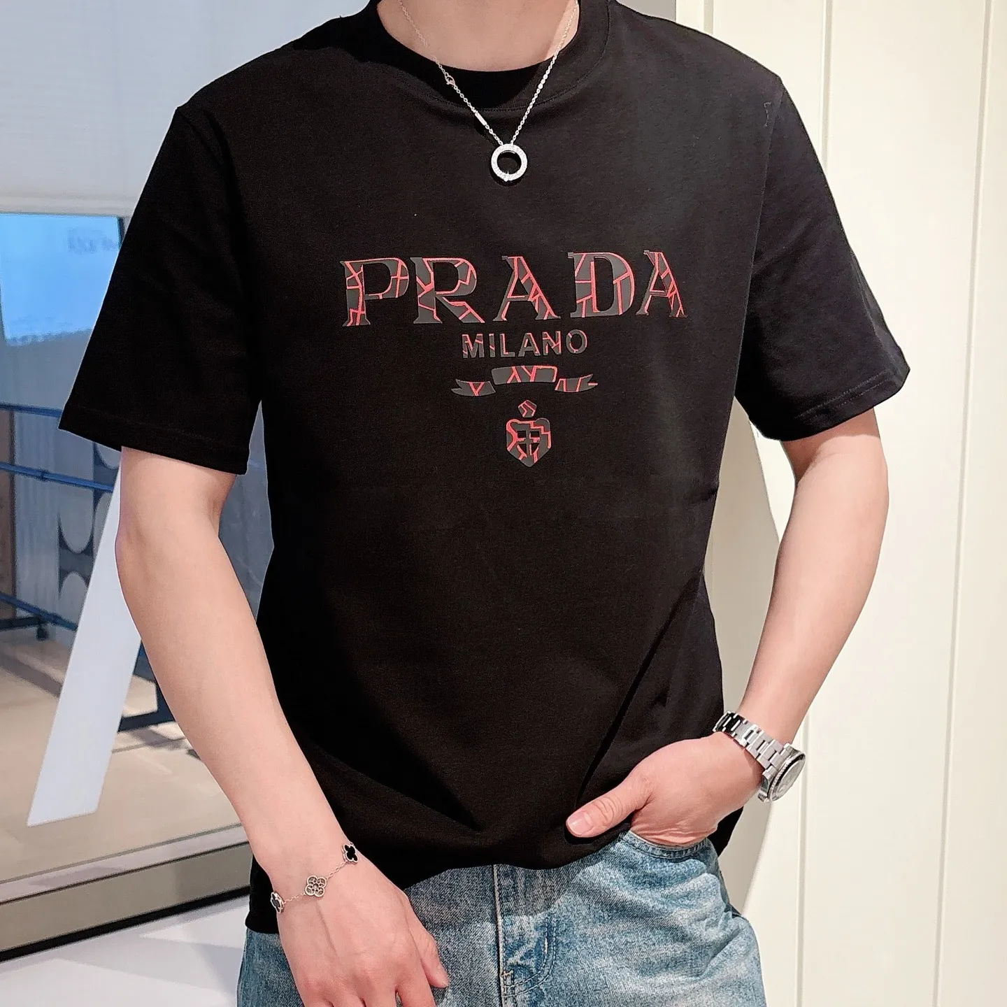 『S-4XL』毎日着たくなる シンプル 合わせやすい ゆったり 半袖 Tシャツ