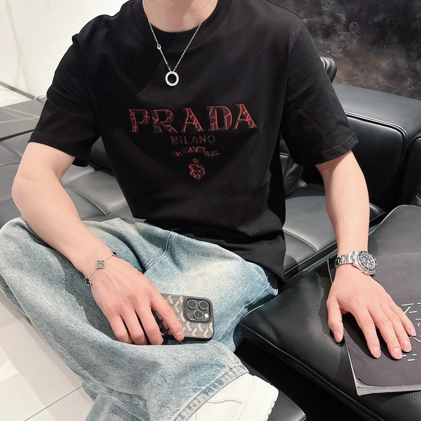 『S-4XL』毎日着たくなる シンプル 合わせやすい ゆったり 半袖 Tシャツ