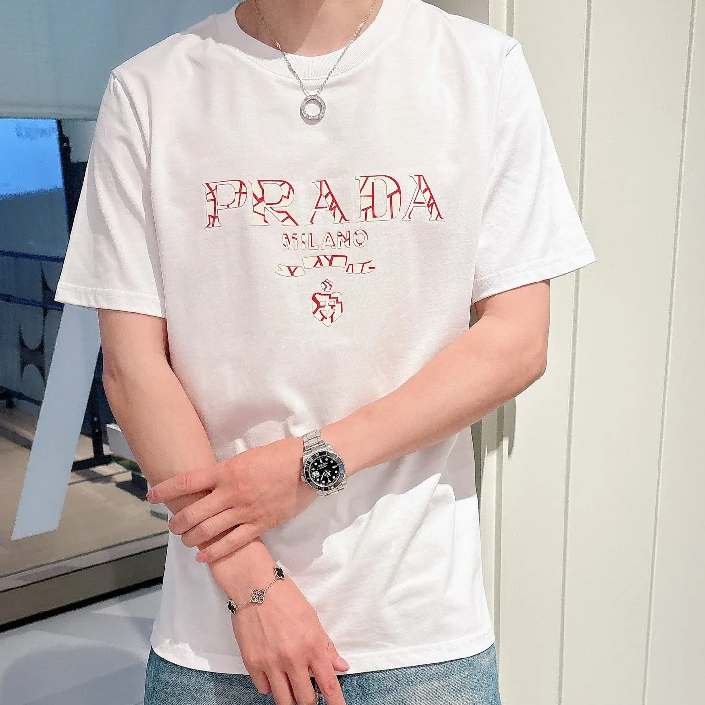 『S-4XL』毎日着たくなる シンプル 合わせやすい ゆったり 半袖 Tシャツ