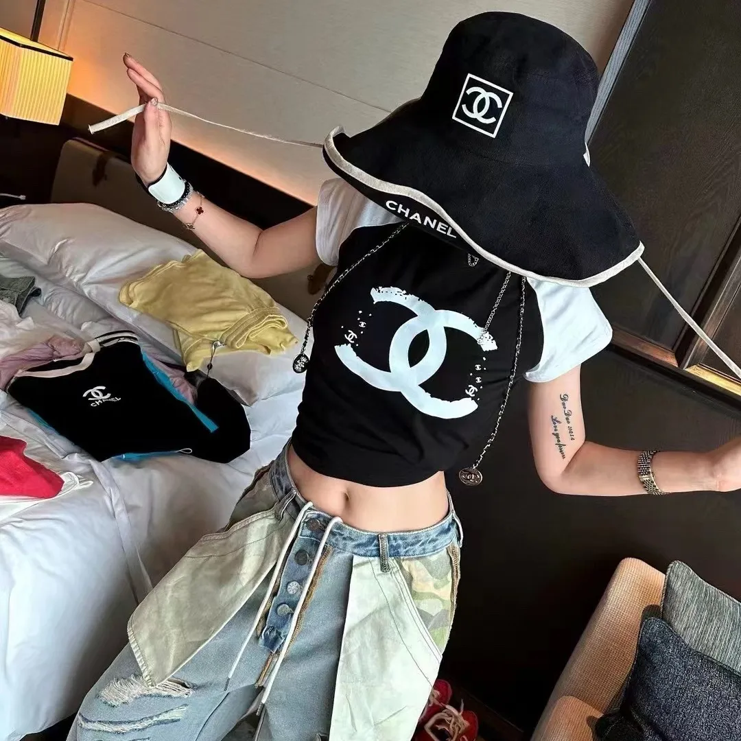 『フリーサイズ』インスタ映え抜群 ドライタッチ 柔らかい レトロ 半袖 Tシャツ