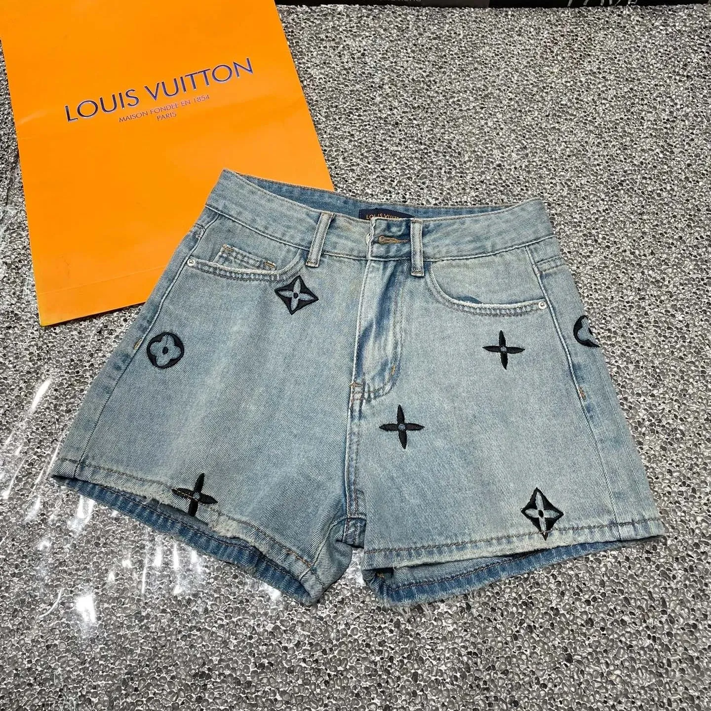 『S』毎日着たくなる Aライン 履きやすいデニム素材 ショートパンツ